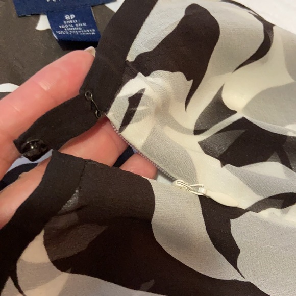 Ann Taylor silk skirt 8p black and white - Picture 5 of 5